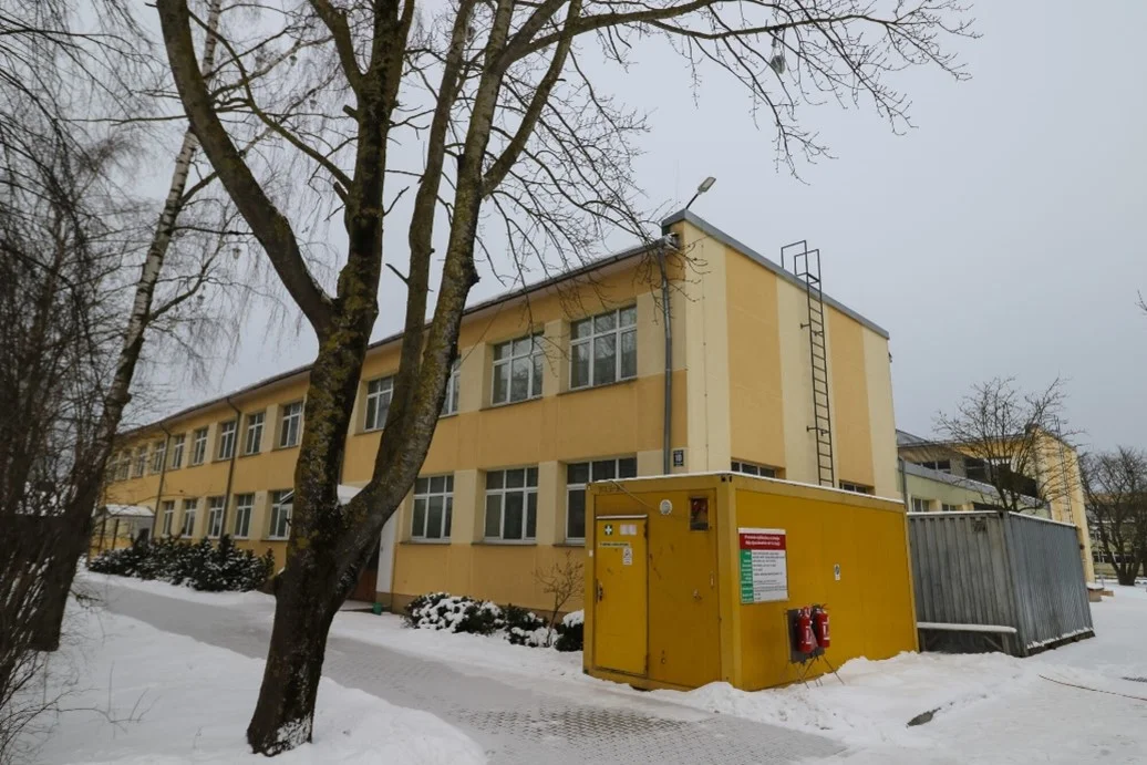 Pirmsskolas izglītības ēkas un teritorijas daļēja atjaunošana Koku ielā 10, Liepājā